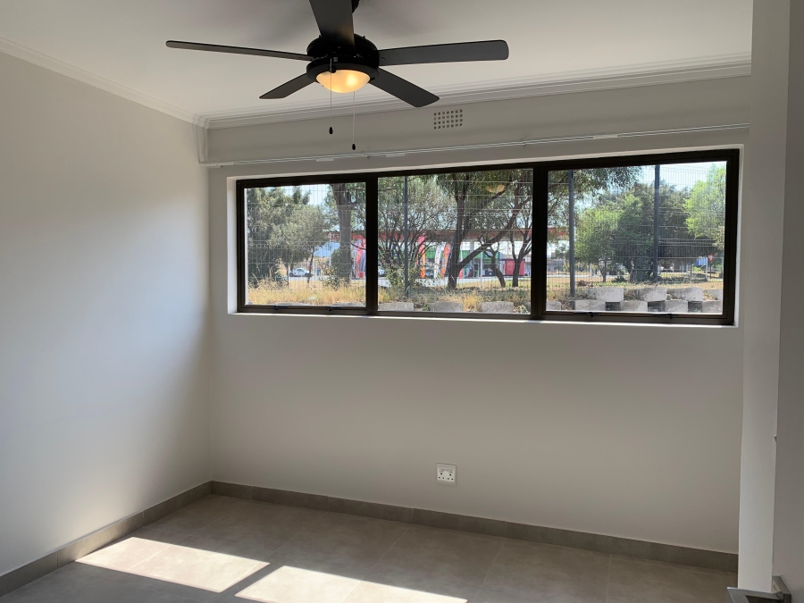 To Let 2 Bedroom Property for Rent in Xanadu Eco Park North West